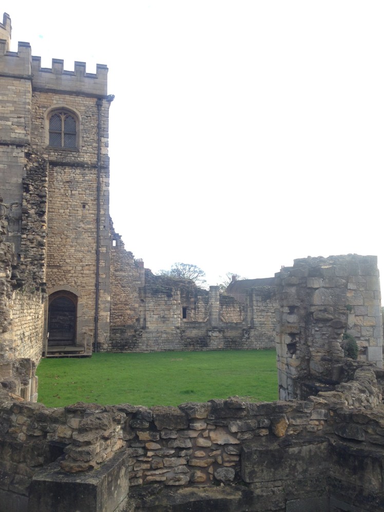 20151125_102643354_iOS