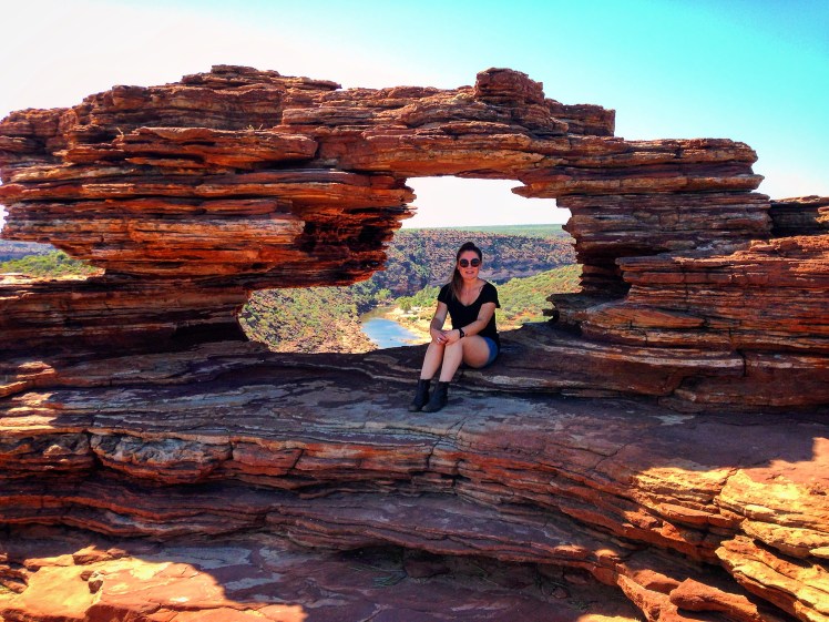 20161012_013656376_ios-1